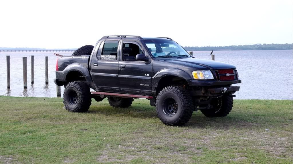 2001 Ford Explorer Sport Trac Lifted