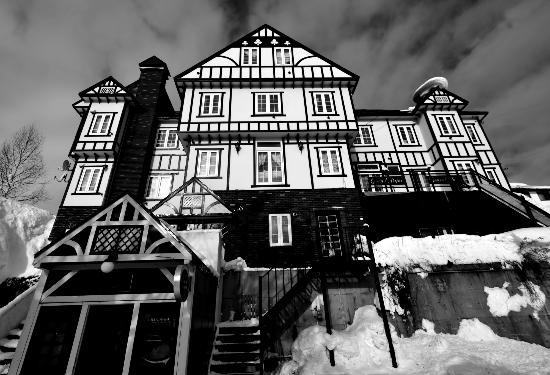 Grandpapa Lodge