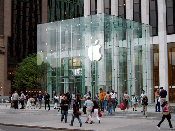 Apple Store 5th Ave Flooded
