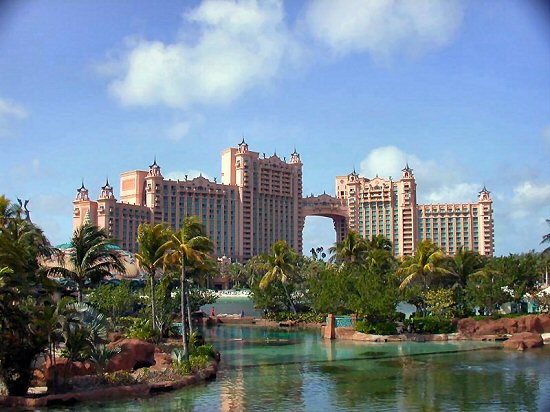 Atlantis Hotel Bahamas Night