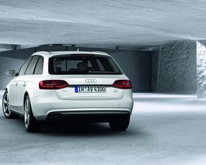 Audi A4 Avant Black Edition Quattro