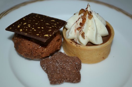 Best Restaurants In Dubai For Birthday