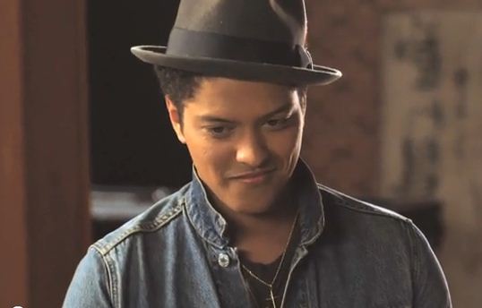 Bruno Mars Height