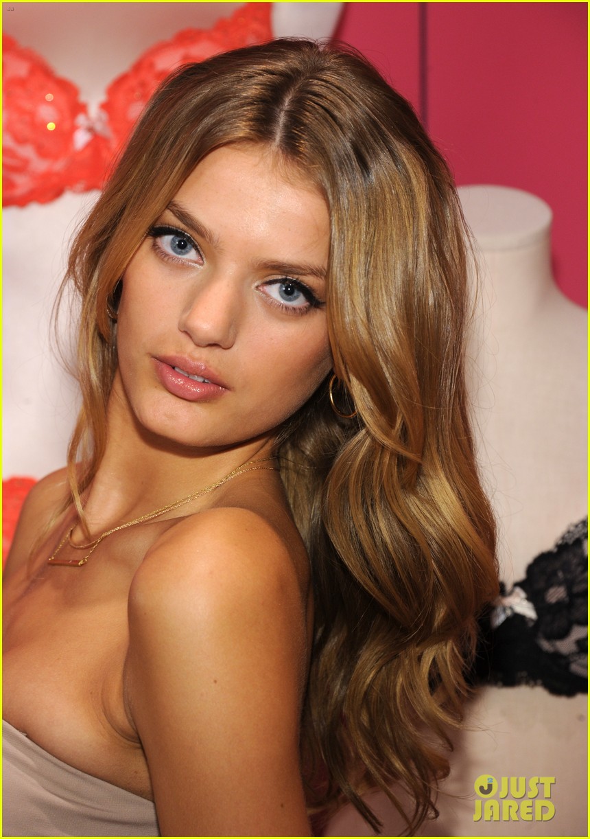 Candice Swanepoel