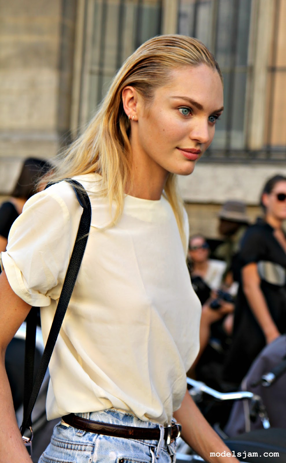 Candice Swanepoel Style