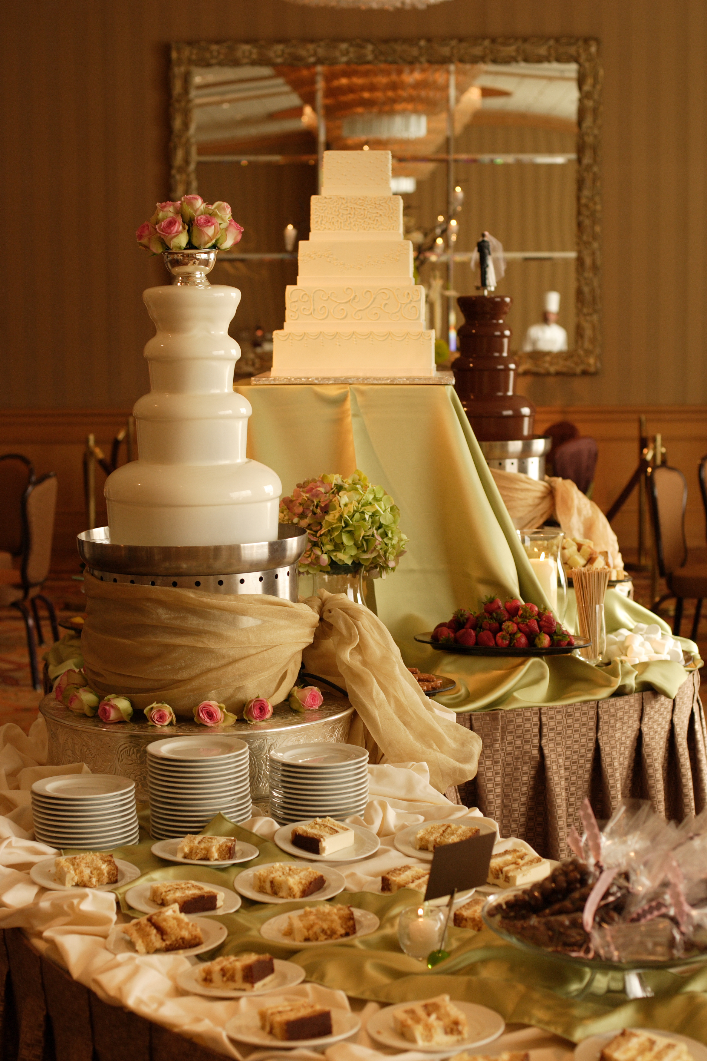Chocolate Fountain Wedding Ideas