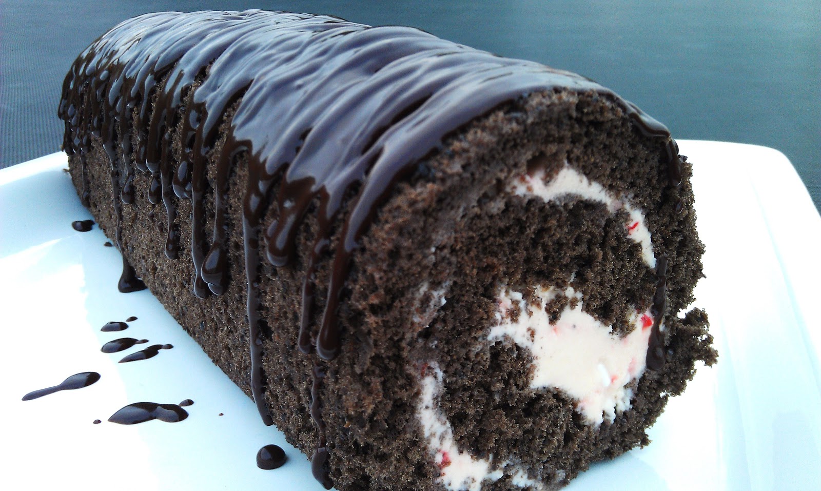 Chocolate Ice Cream Cake Roll Recipe