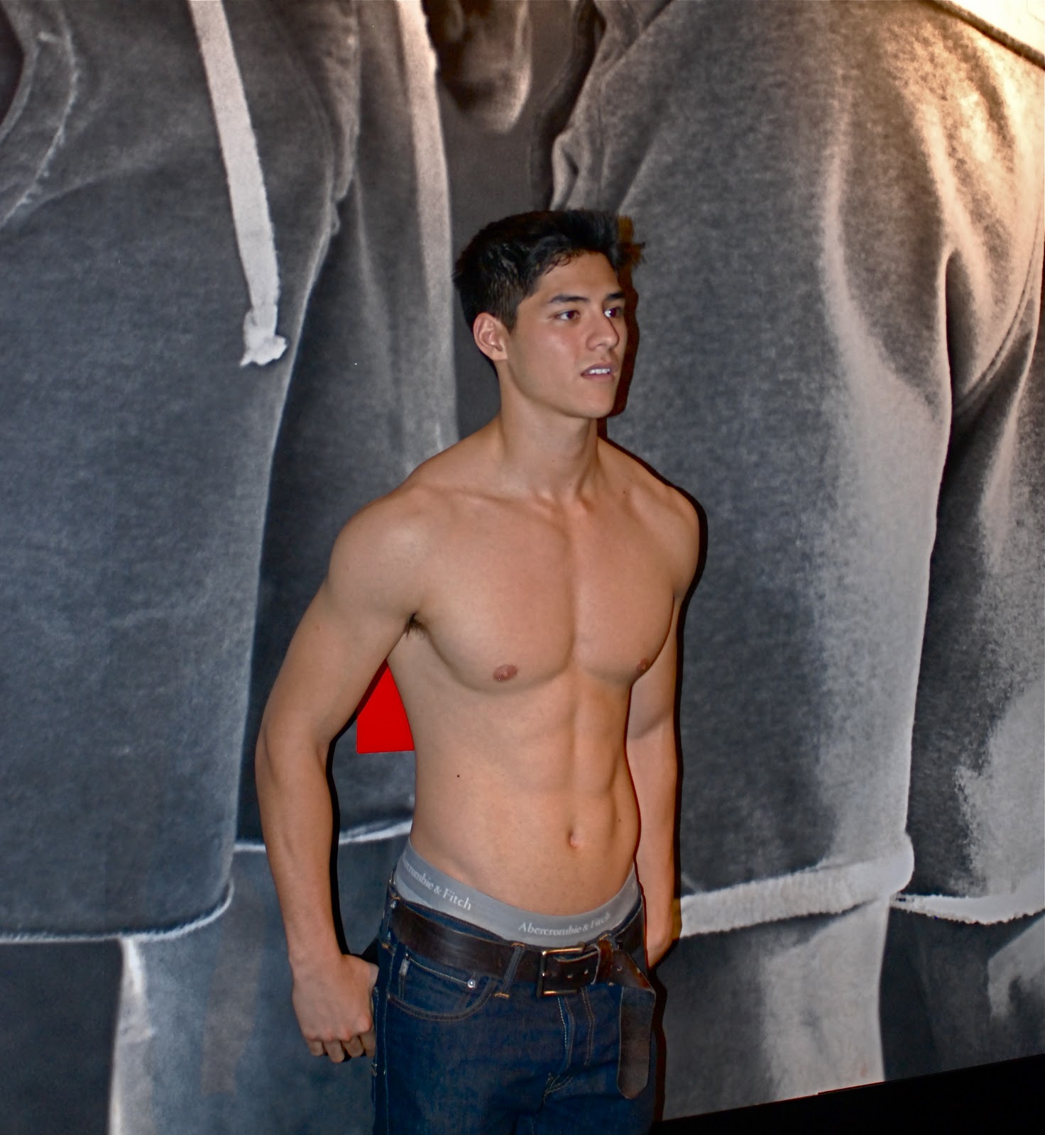 Clothing Stores In New York City For Teenagers