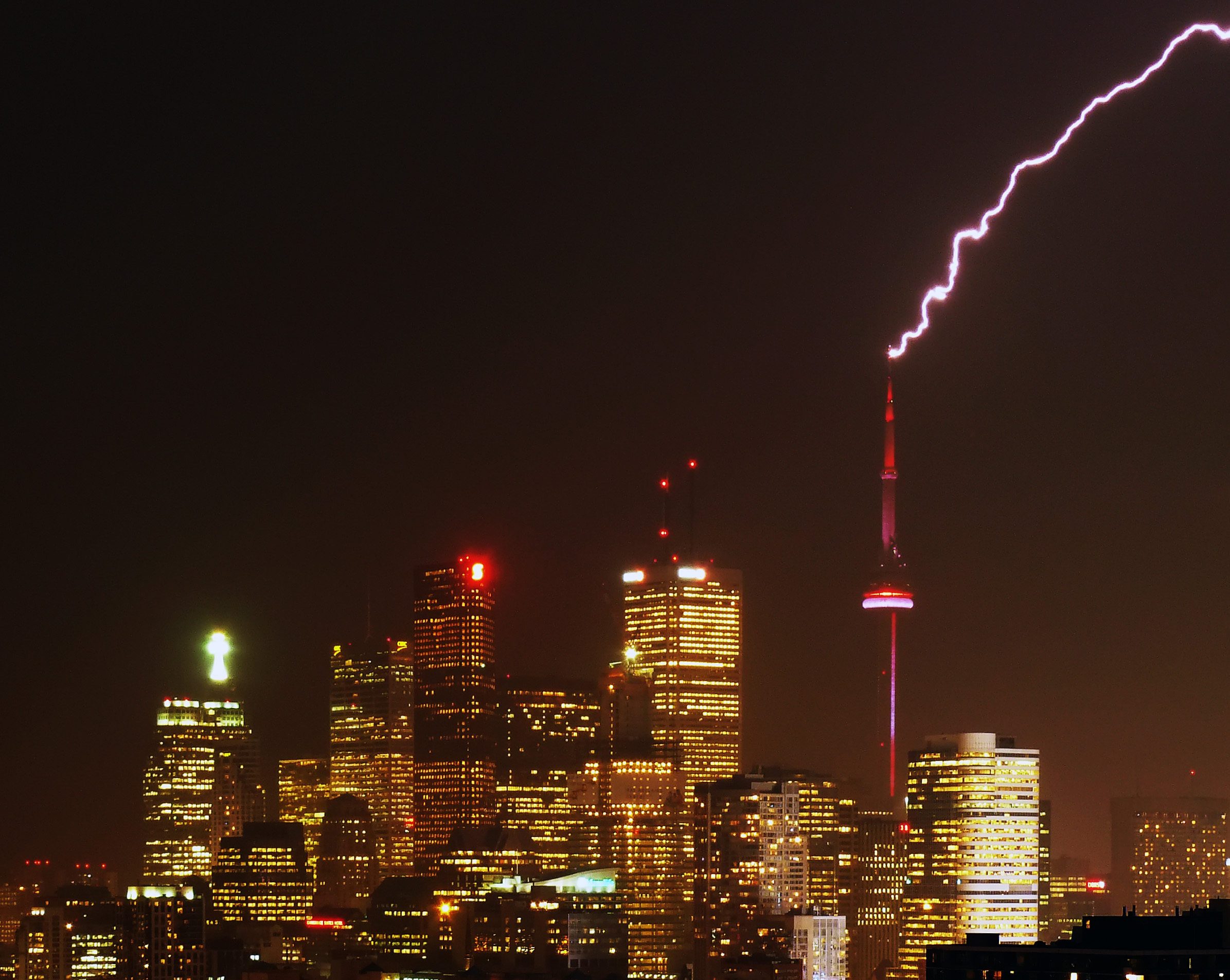 Cn Tower At Night