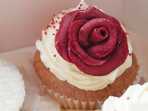 Creative Valentine Cupcakes