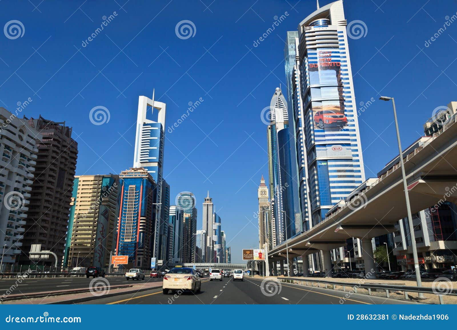 Dubai City Road Images