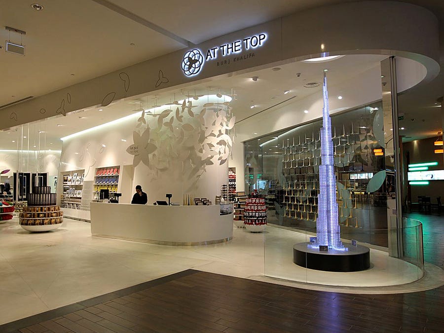 Dubai Mall Inside