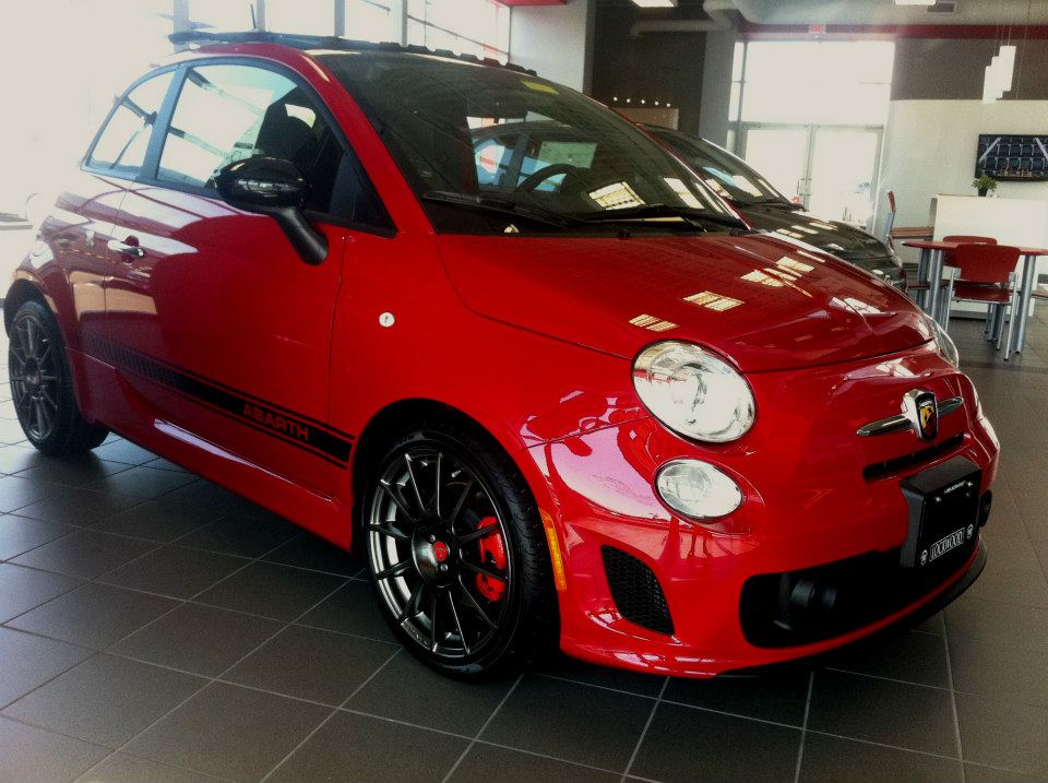 Fiat 500 Abarth Black And Red