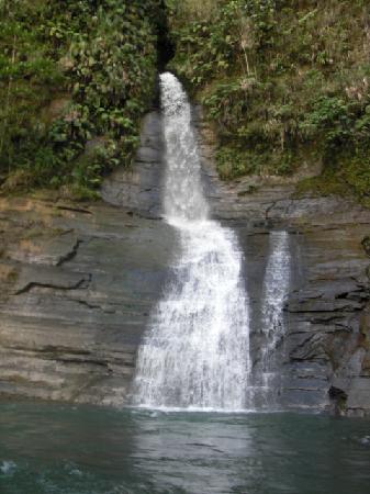 Fiji Waterfalls Tour