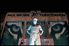 Gallery 63 Paul Brown Wiki