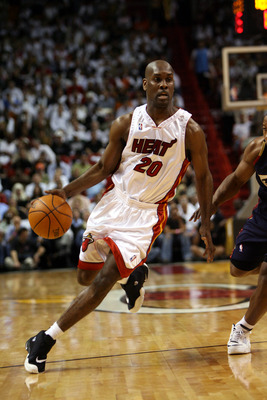 Gary Payton The Glove