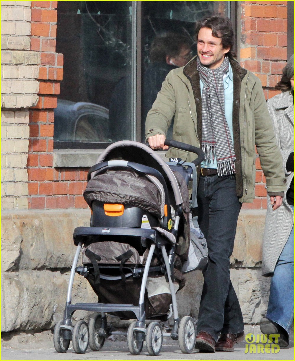 Hugh Dancy Claire Danes Baby
