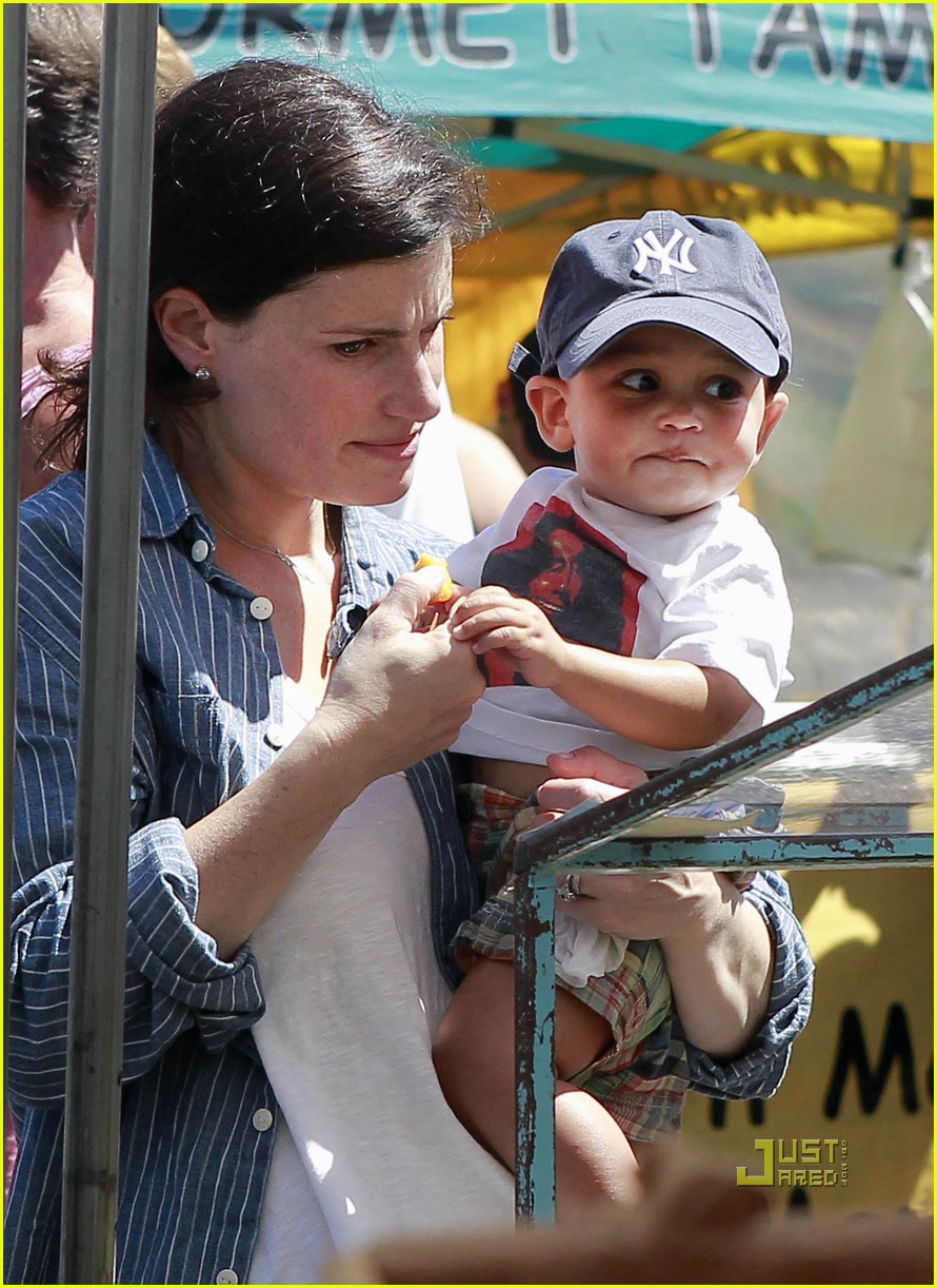 Idina Menzel Baby
