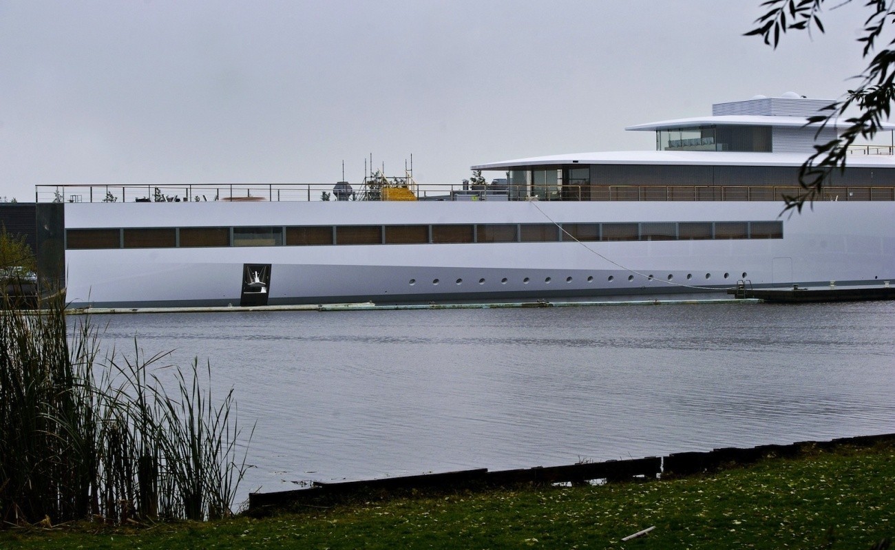 Jobs Yacht Impounded