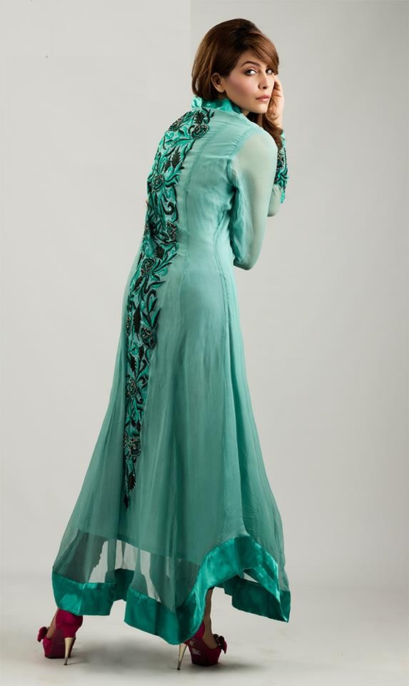 Latest Fashion Dresses In Pakistan