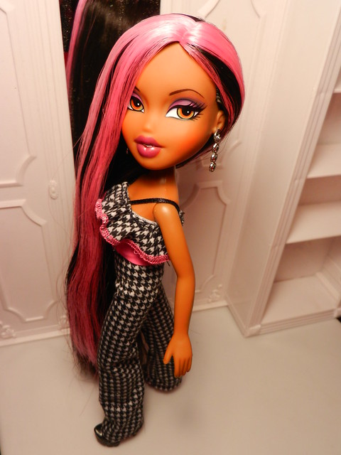 Latest Fashion For Girls