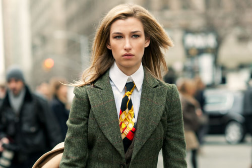 Latest Fashion For Girls In Suits