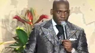 Pastor Jamal Bryant Wife Gizelle