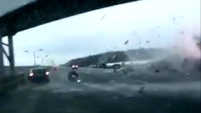 Plane Crash Moscow Dashcam