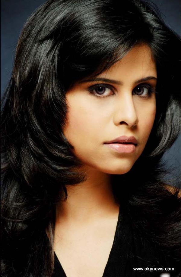 Sai Tamhankar Hot Bikini