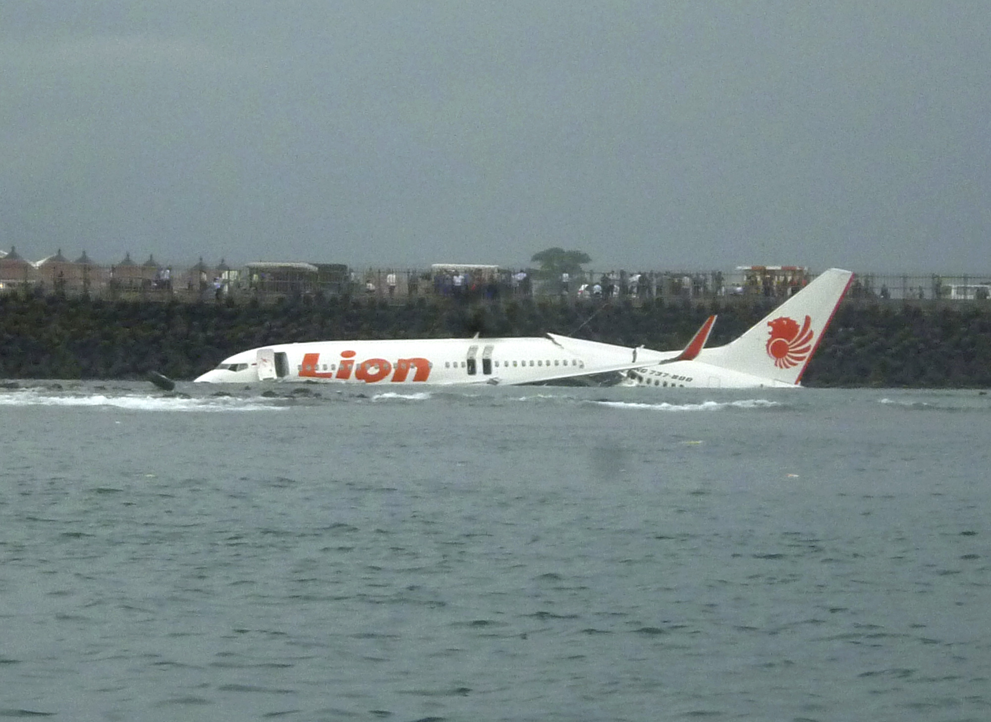 Small Plane Crash In Water