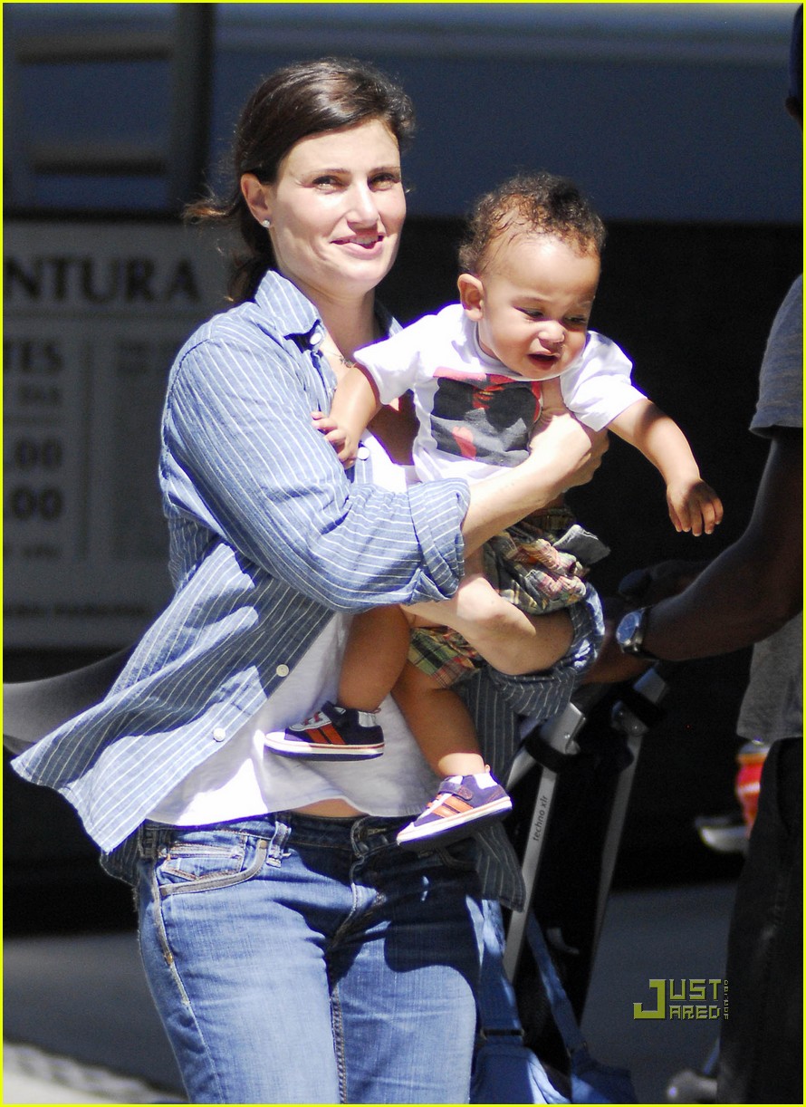 Taye Diggs Idina Menzel Baby