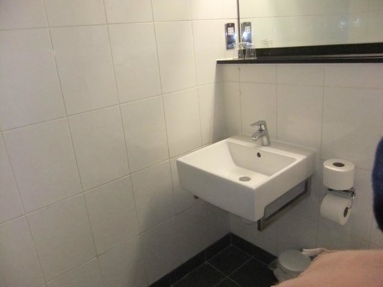 Travelodge London Docklands Nearest Tube