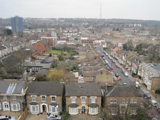 Travelodge London Docklands Review